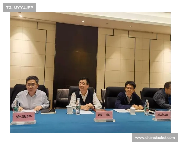 足协主席宋凯:青训调研中的东体特种兵 足协主席宋凯:青训调研中的东体特种兵